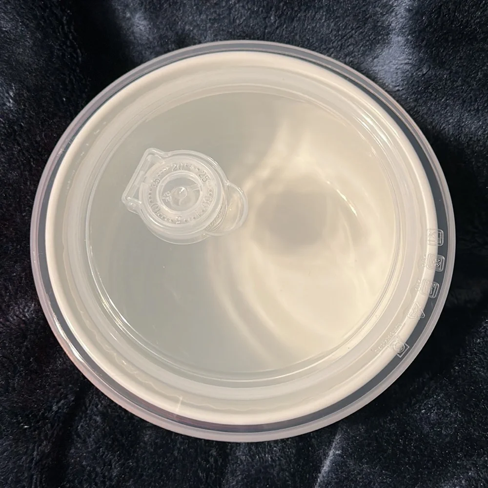 New Hello Kitty Glass Dish
